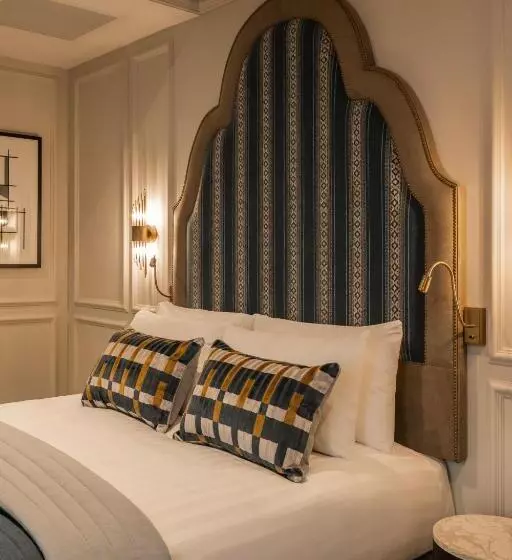 هتل The Ebrington