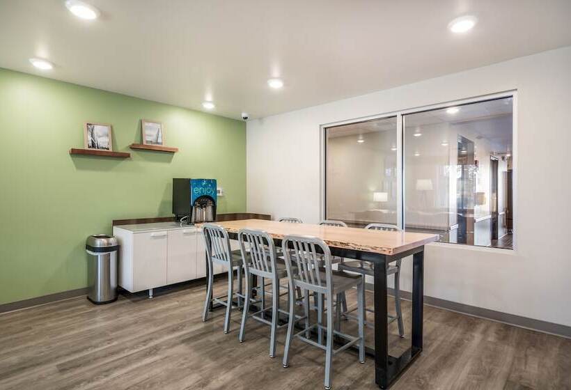 Отель Woodspring Suites Libertyville   Chicago