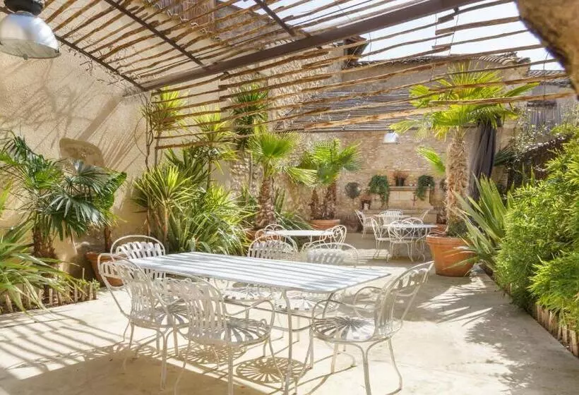 ベッドアンドブレックファースト Le 215 Gambetta Boutique Hôtel En Provence