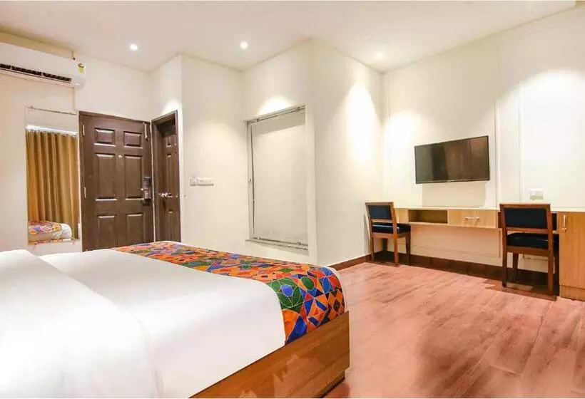 Fabhotel S Grand Amritsar