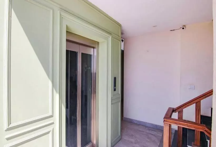 Fabhotel S Grand Amritsar