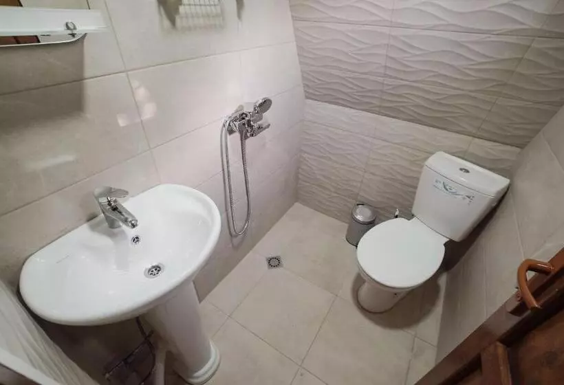 هتل Mtskheta Cabin