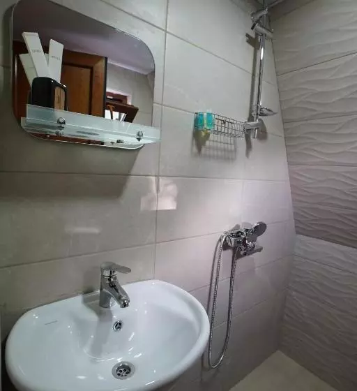 هتل Mtskheta Cabin