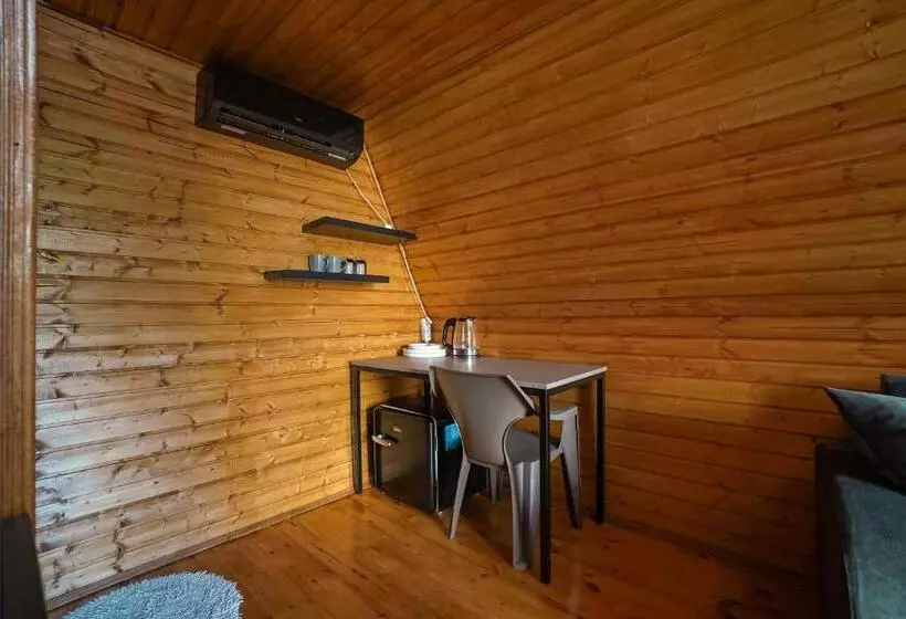 هتل Mtskheta Cabin