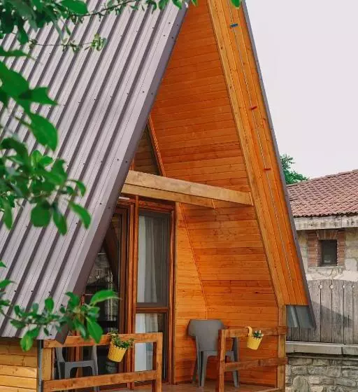 هتل Mtskheta Cabin