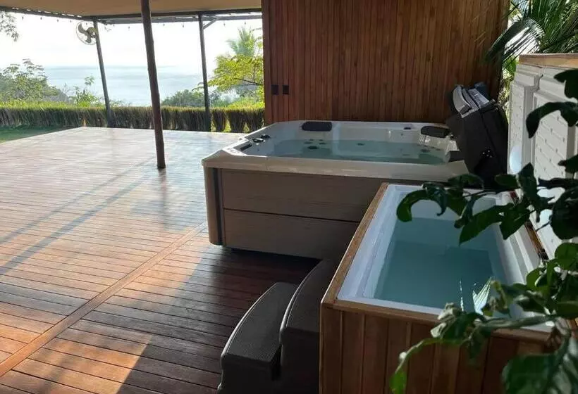ホテル Sangha Retreat