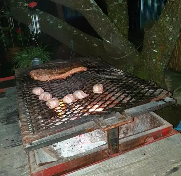 ペンション Uit En Tuis Guesthouse