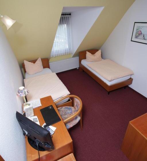 Eiscafe Pizzeria Hotel Rialto