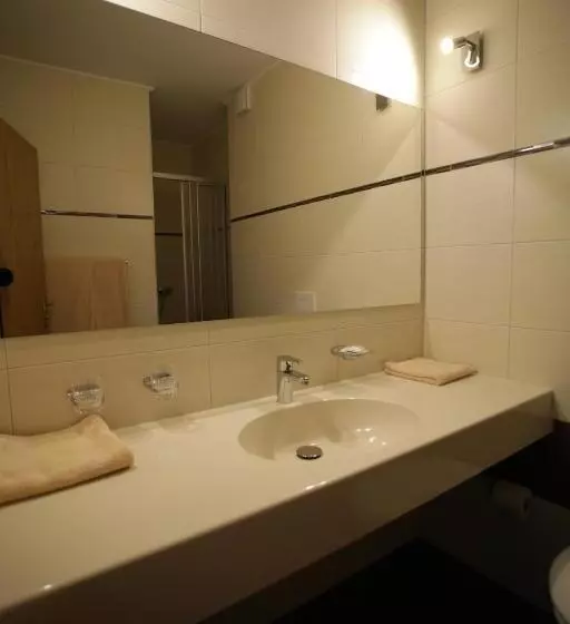 Eiscafe Pizzeria Hotel Rialto