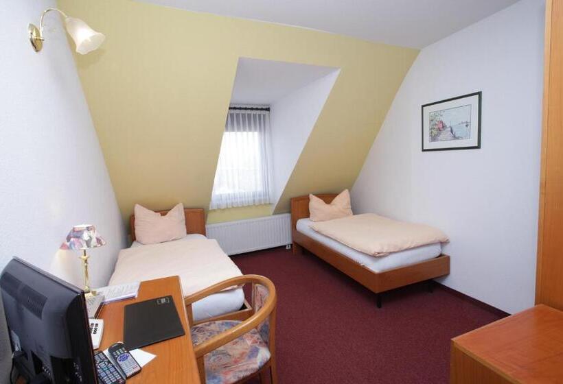 Eiscafe Pizzeria Hotel Rialto