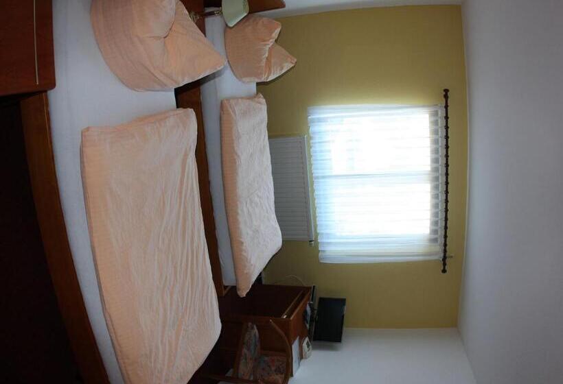 Eiscafe Pizzeria Hotel Rialto