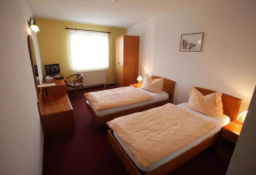 Eiscafe Pizzeria Hotel Rialto