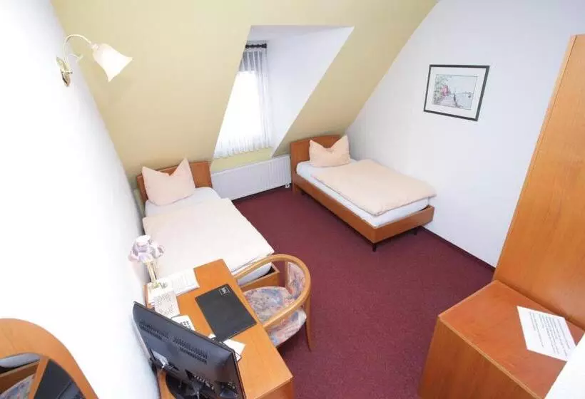 Eiscafe Pizzeria Hotel Rialto