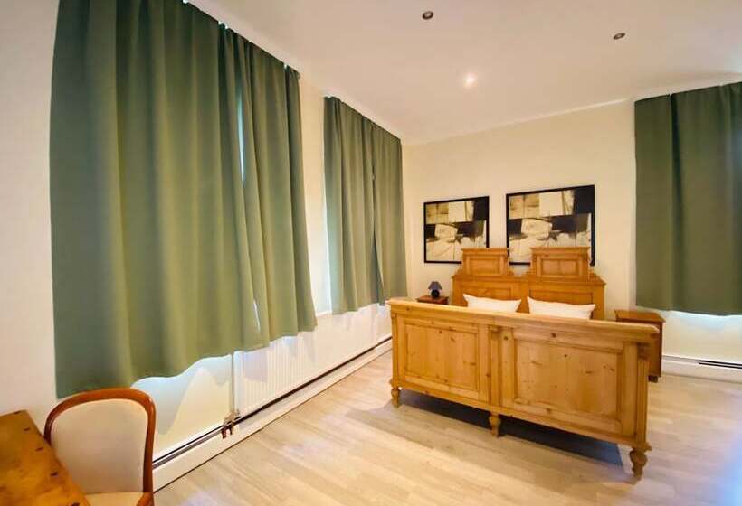 בית מלון כפרי Am Lindenhof