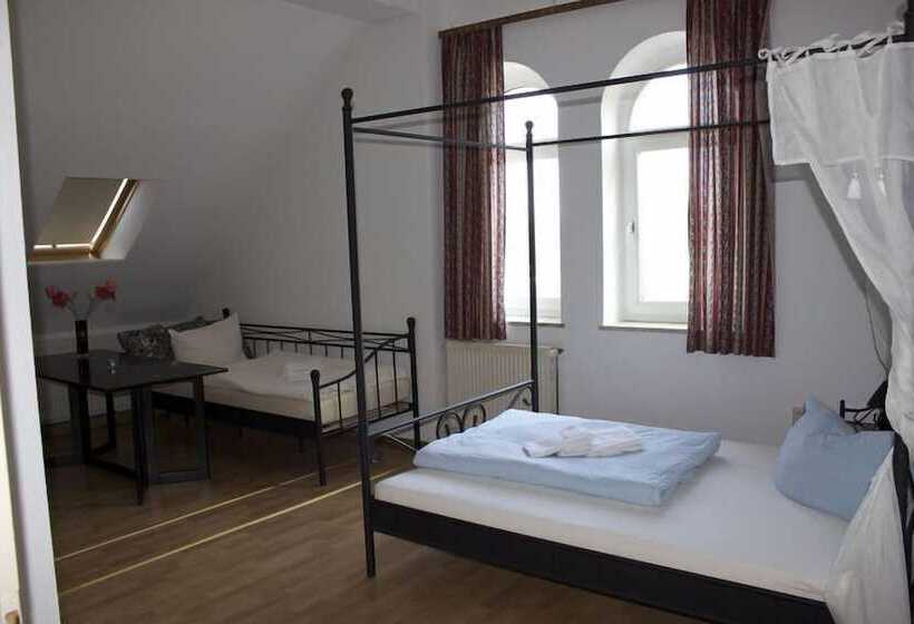 בית מלון כפרי Am Lindenhof