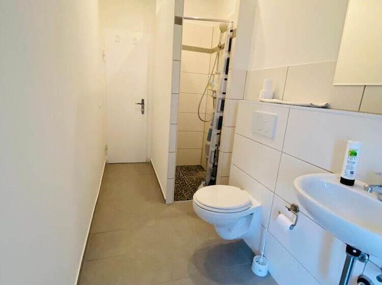 בית מלון כפרי Am Lindenhof