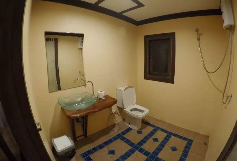 Hotelli Baan Khao Sok Resort