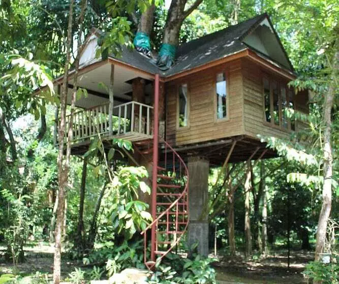 Hotelli Baan Khao Sok Resort