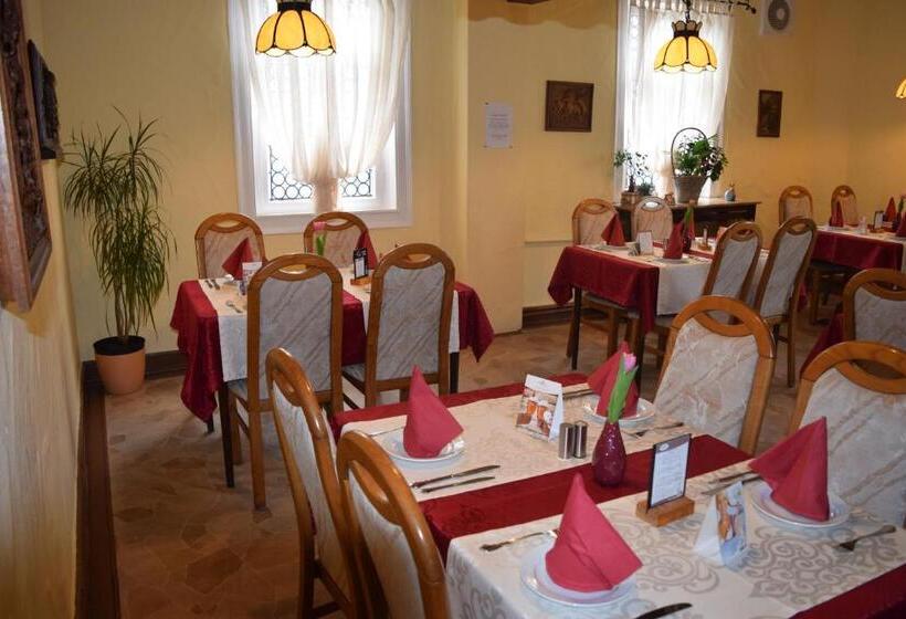 酒店 Berleburger Hof