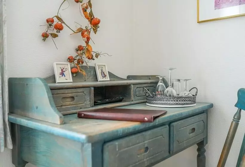 ホテル Celler Auszeit