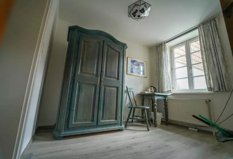 ホテル Celler Auszeit