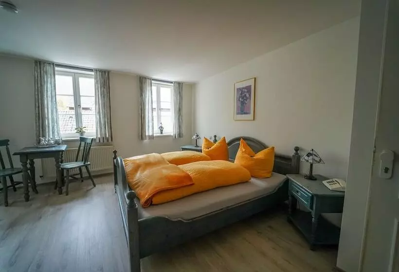 ホテル Celler Auszeit