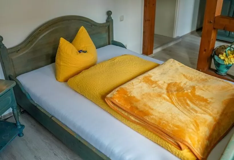 ホテル Celler Auszeit