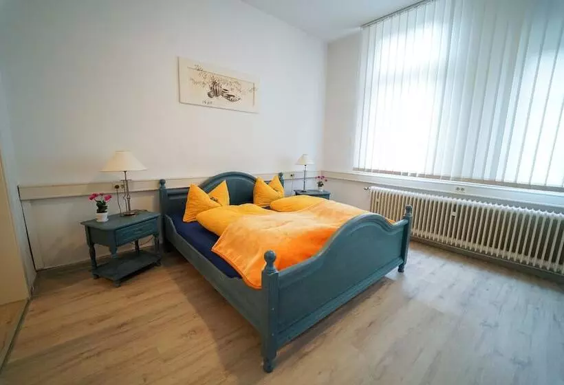 ホテル Celler Auszeit