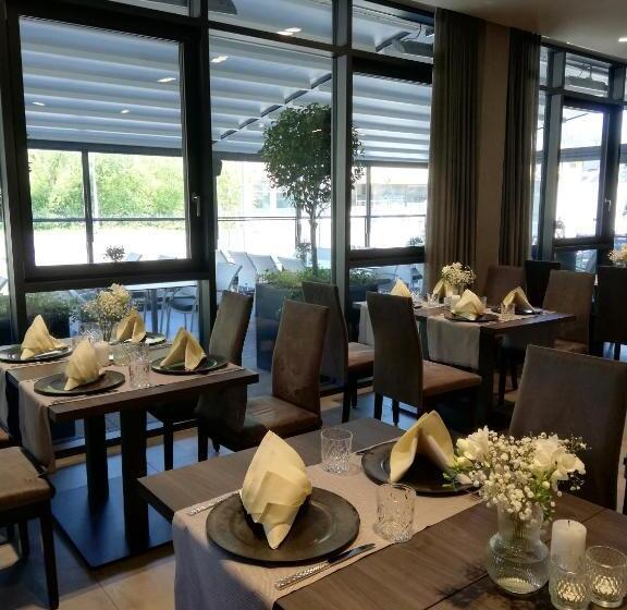 Отель Eislinger Tor