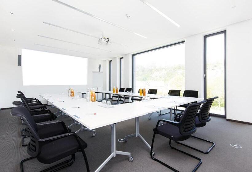 Отель Eislinger Tor