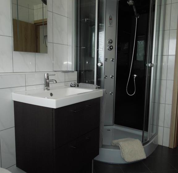 Отель Gasthaus Bunnen ,bed & Breakfast