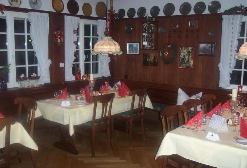 هتل Gasthaus Linde