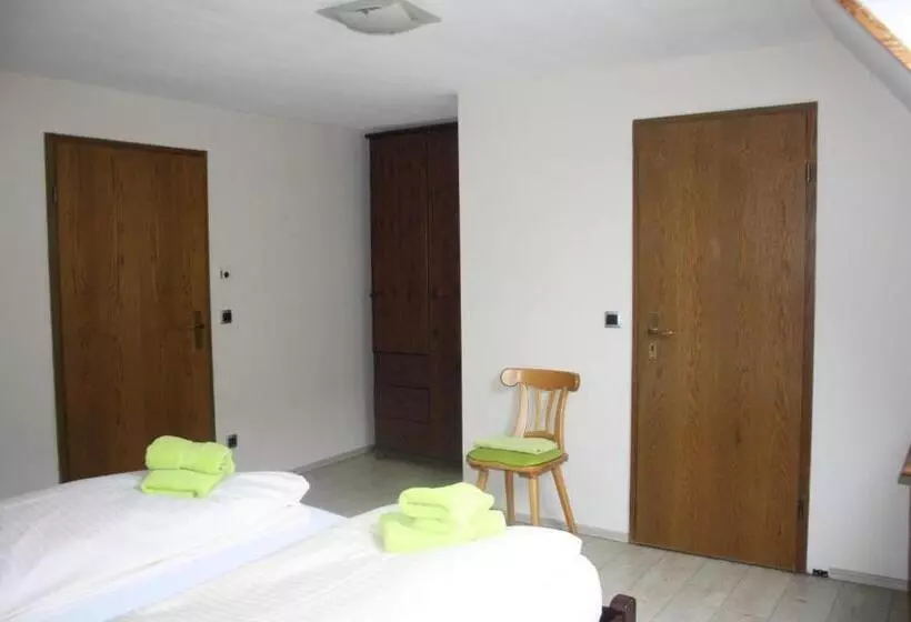 Hotelli Gasthaus Sonne