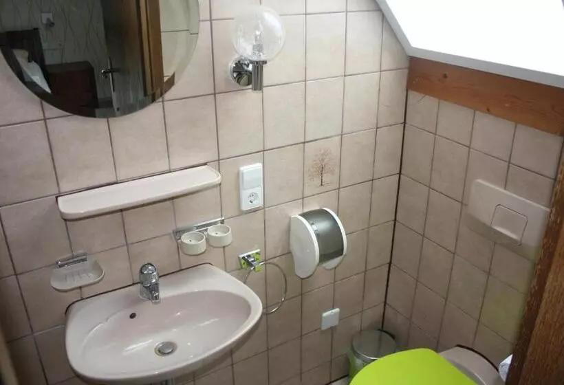 Hotelli Gasthaus Sonne