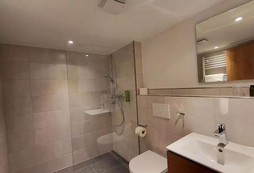 Hotelli Gasthaus Staude