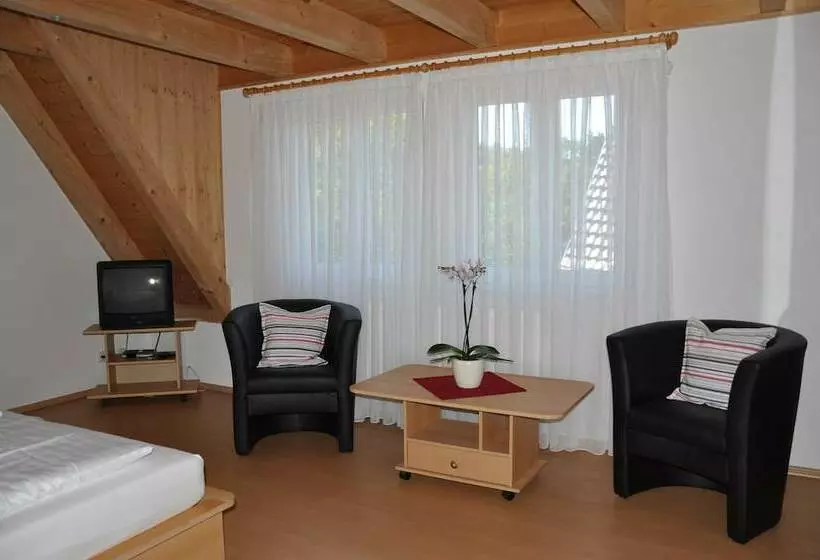 Hotelli Gasthaus Warteck