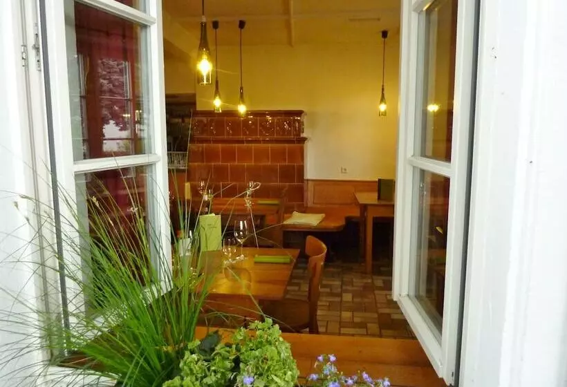 Hotelli Gasthaus Warteck