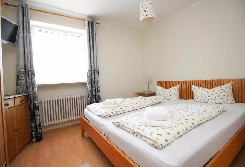 Hotelli Gasthof Jägerwirt