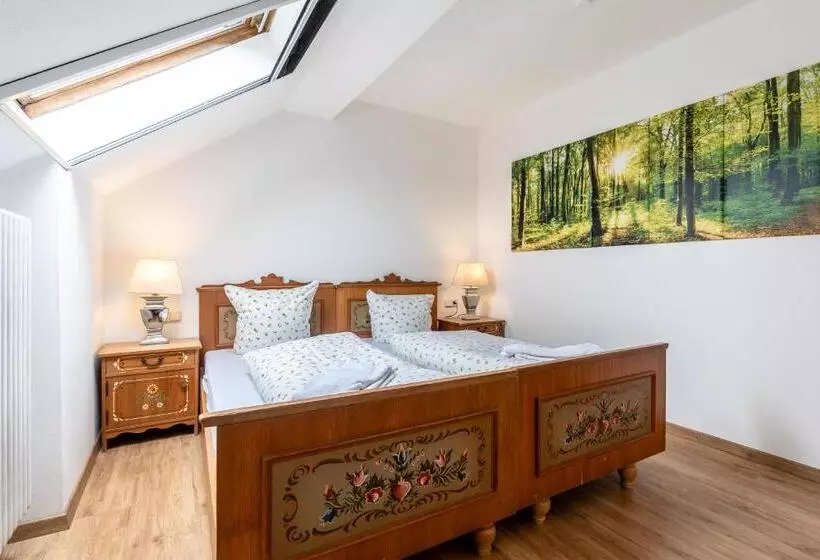 Hotelli Gasthof Jägerwirt