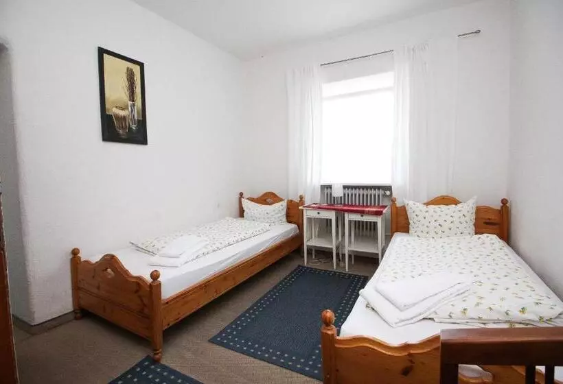 Hotelli Gasthof Jägerwirt