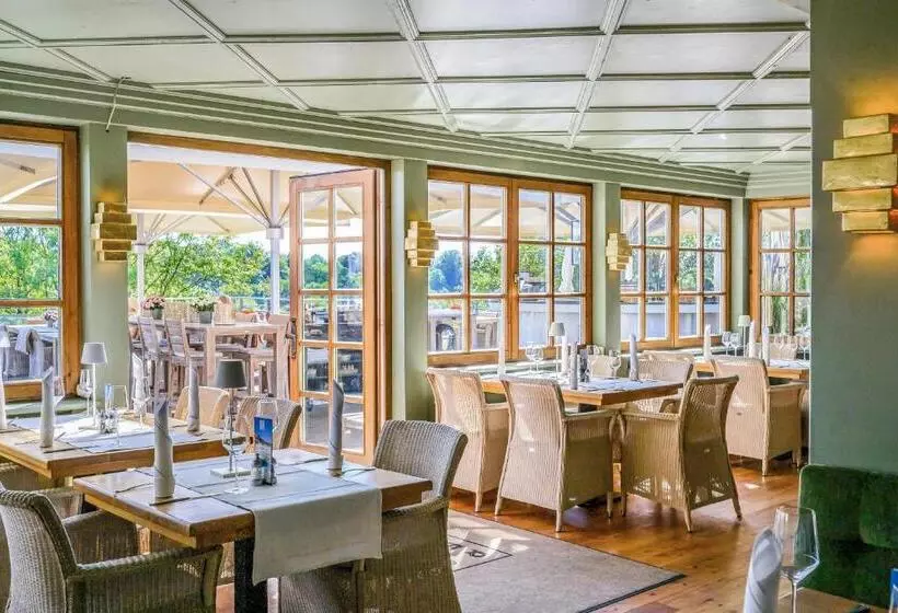 Hotelli Gasthof Rabenwirt