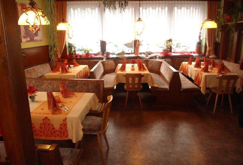 Hotel Gasthof Zur Linde