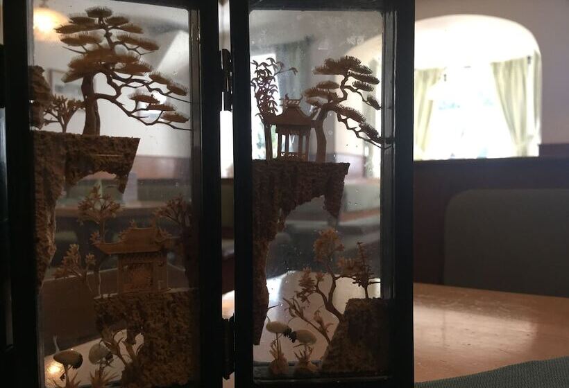 Hotel Gasthof Zur Post   Inning