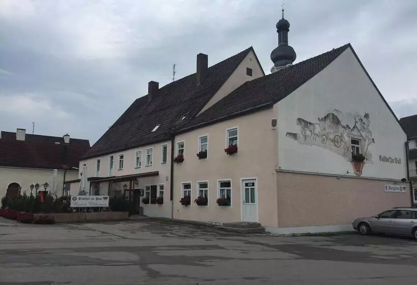 Hotelli Gasthof Zur Post   Inning