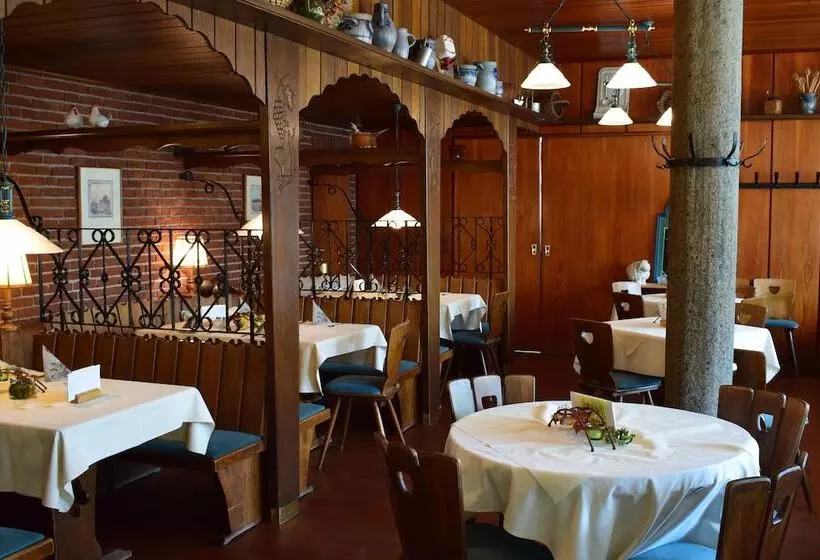 Hotelli Landgasthof Buch