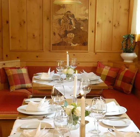 Landgasthof Und Hotel Weisser Löwe