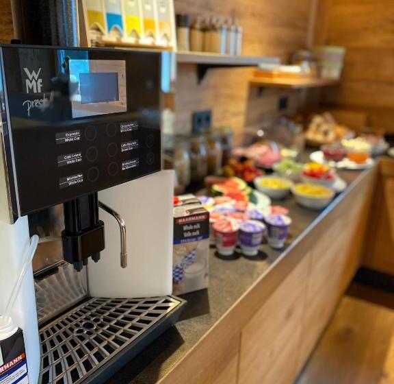 ホテル Landgasthof Zahn