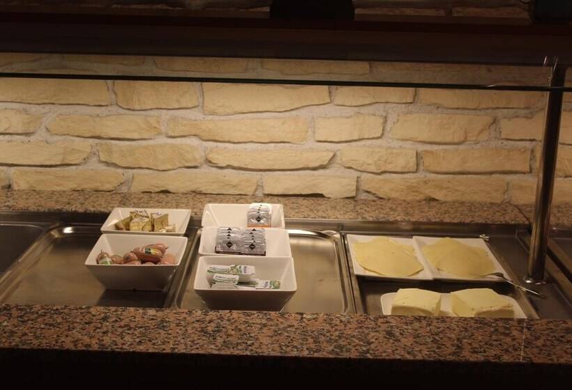 Landgasthof Bikerhotel Arnold