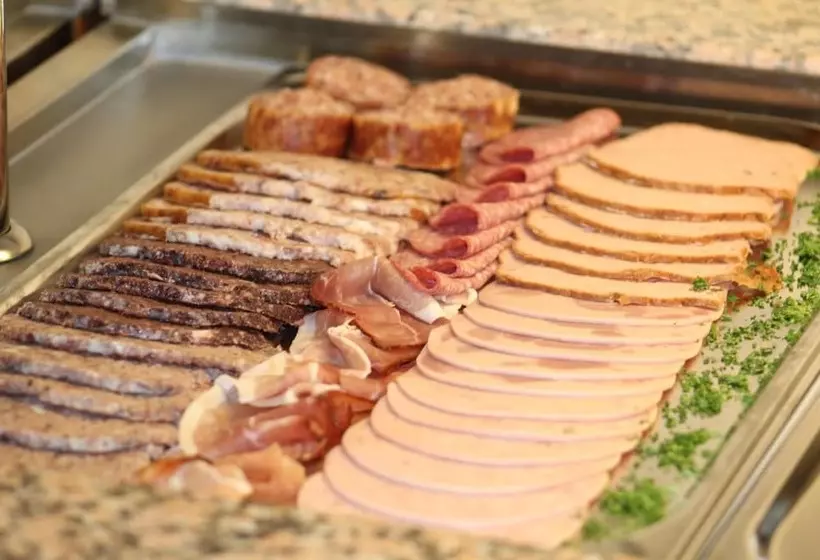 Landgasthof Bikerhotel Arnold