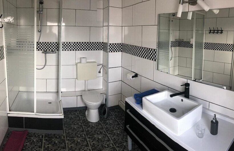 בית מלון כפרי Pension Lume